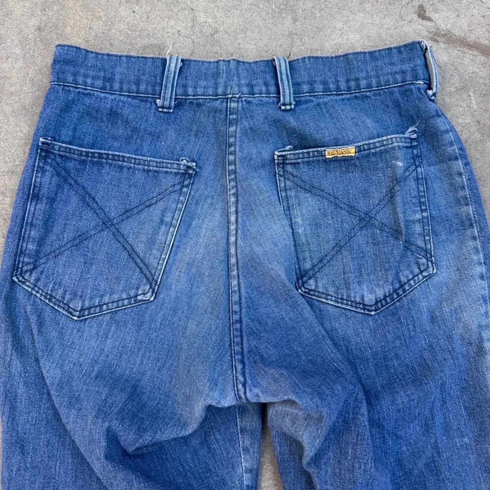 Vintage Big Yank 70s Bell Bottom Flared Jeans Scorpio Patch USA Denim 28x27